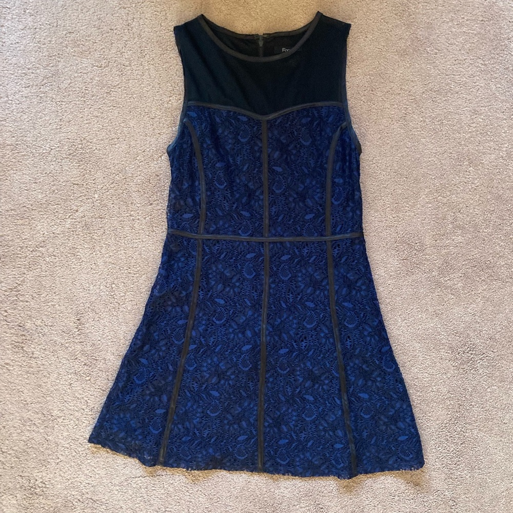 Lacy Blue and Black Formal Dress with Black Mesh Neck Line 💙🖤💙🖤✨